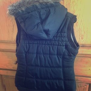 Burton Dry Ride Vest $50 size medium
